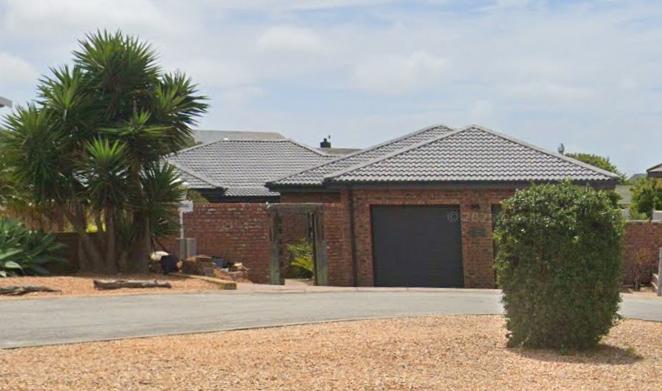 3 Bedroom Property for Sale in Stilbaai Wes Western Cape